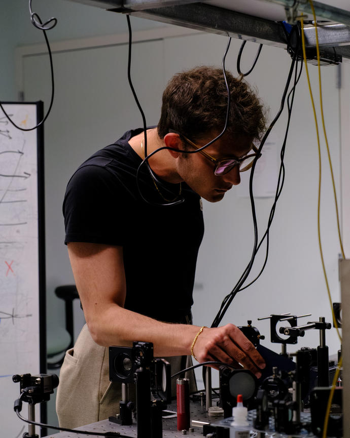 Alfonso Palmieri in the lab